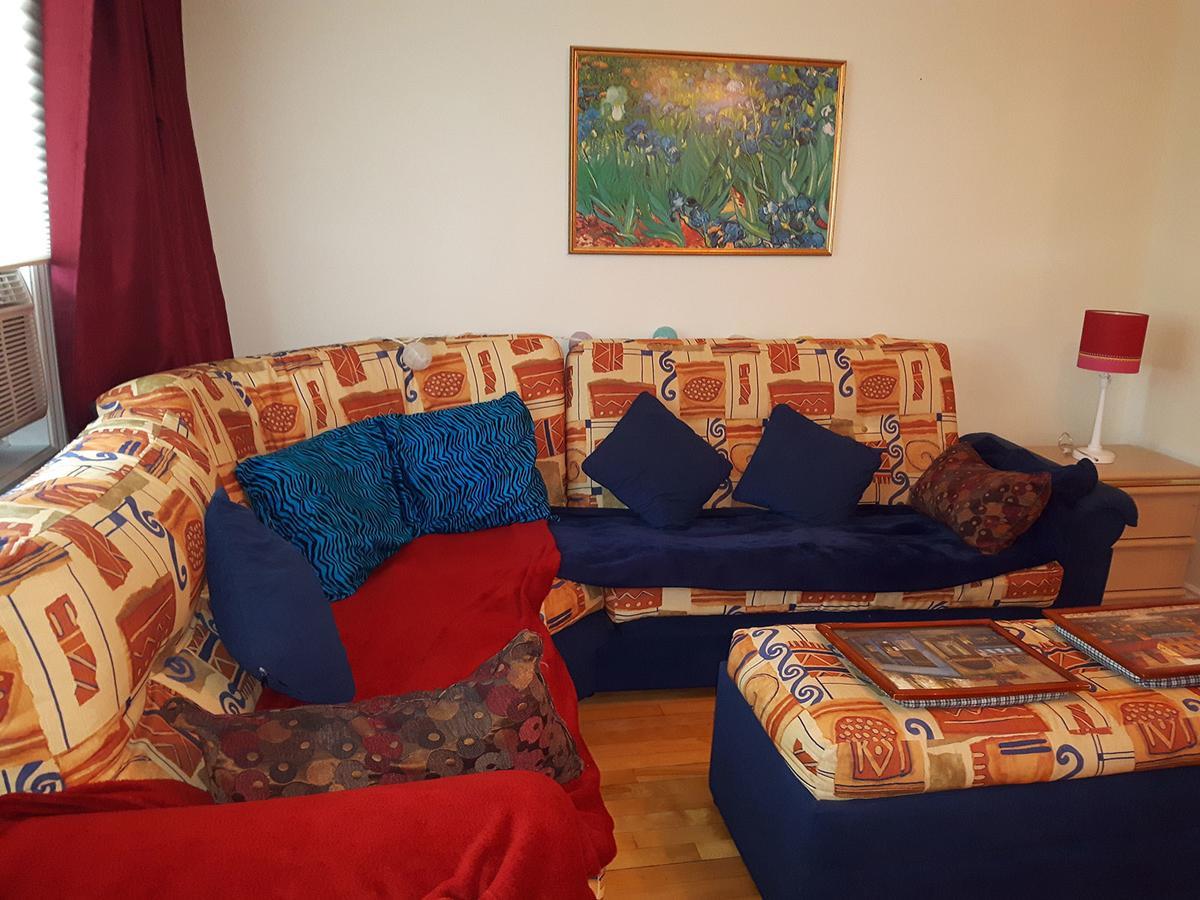 Three Bedroom Holiday Apartment Longueuil Eksteriør billede